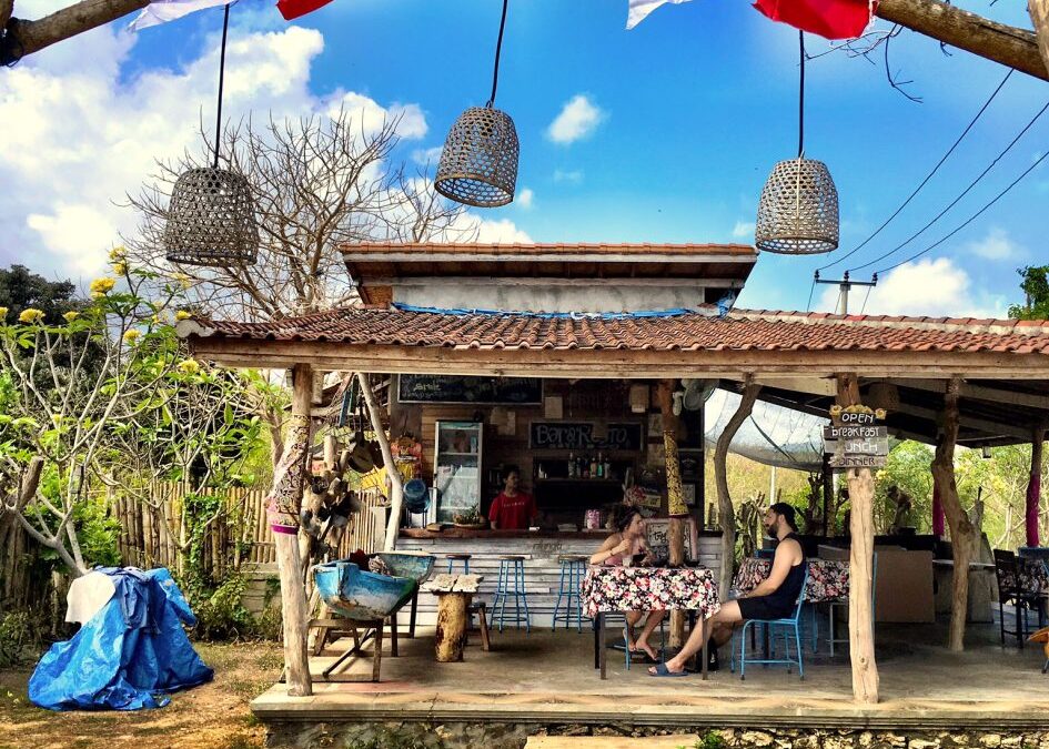 Indonesië – Bali: Nusa Cenningan- restaurant cafe Nalu Bowl